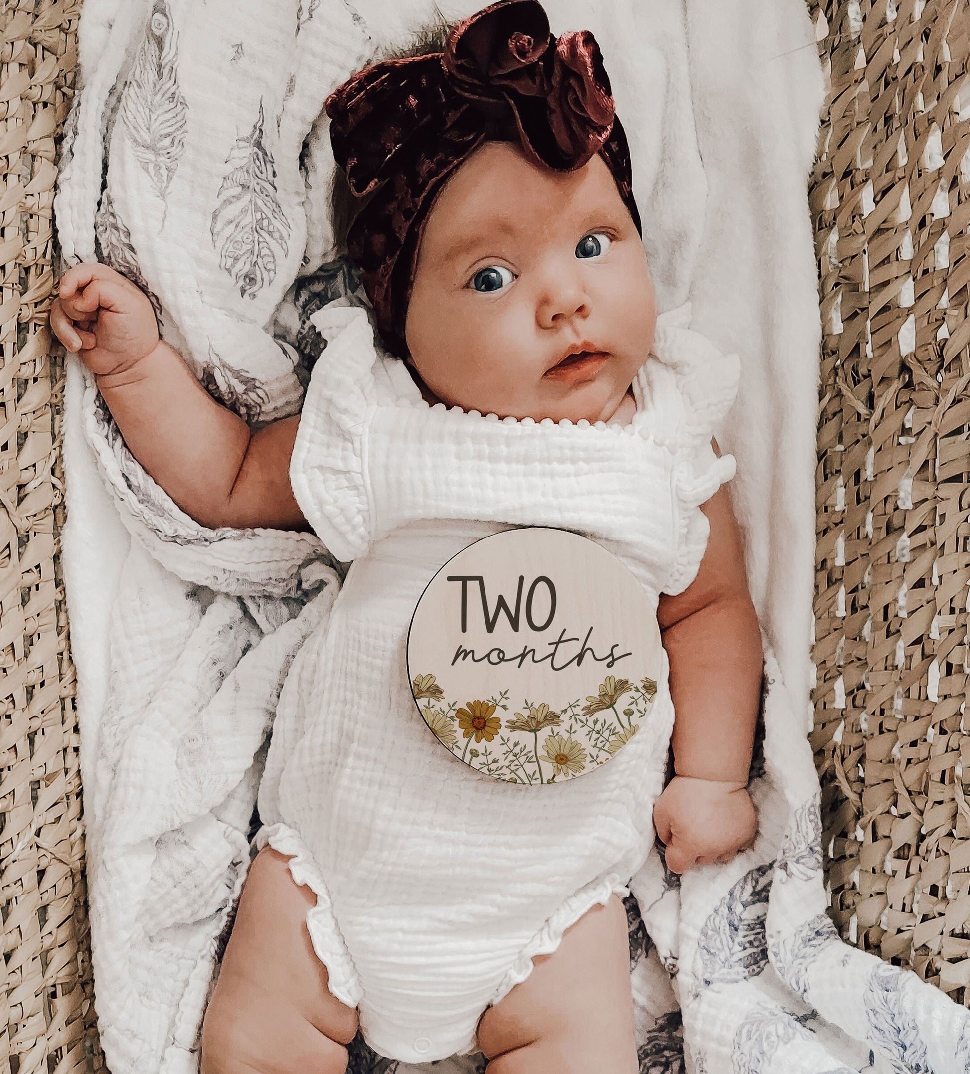 Agnes - Vintage Floral Baby Monthly Milestone Set